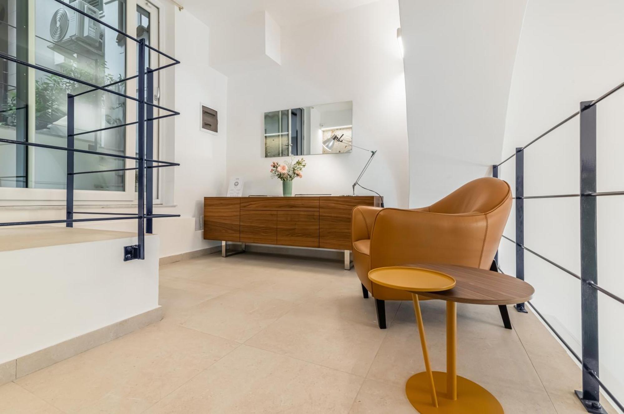 Piazza Indipendenza Loft & Rooms Palermo Bagian luar foto